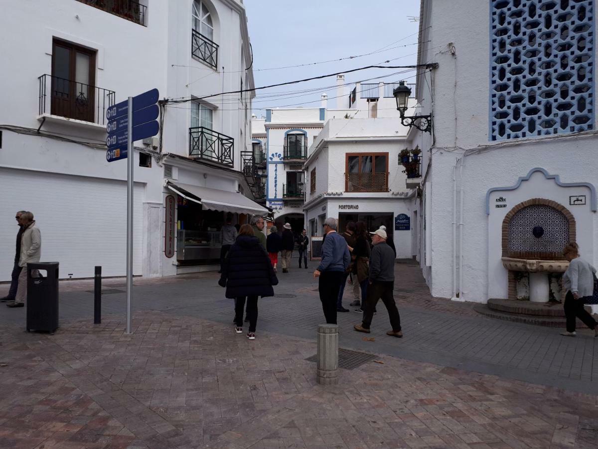 Calle Antonio Millon Nerja Exterior photo